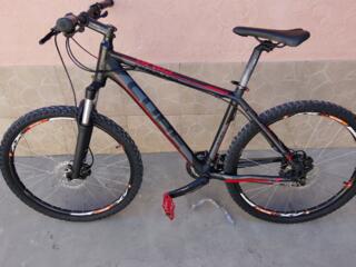 Продам немецкий велосипед Cube