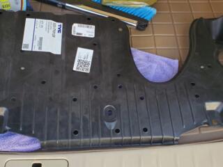 Продам защиту двигателя Lexus RX 3 поколения