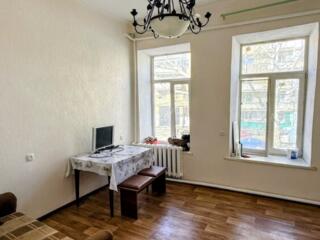 Сдам 2-х комнатную квартиру на Богдана Хмельницкого/ Прохоровский пер.