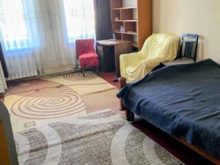 Сдам 2-х комнатную на Приморской/ Торговая