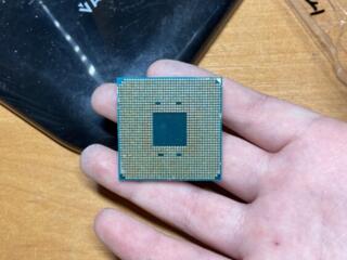 Продам процессор ryzen 5 2600