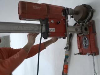 Бурилку на станине Hilti DD-160