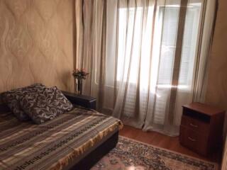 Сдам в аренду 1-комнатную квартиру на Воскресенке, Днепровский район, 