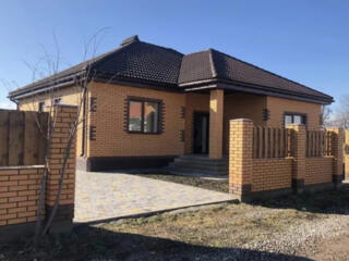 Продам будинок в котеджному містечку (Лиманський р-н, Олександрівка, .