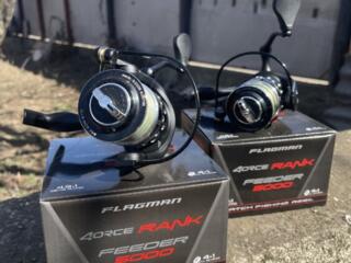 Продам 2 Feeder Force Rank 3.6 140г и 2 катушки Force Rank 5000 4.9:1