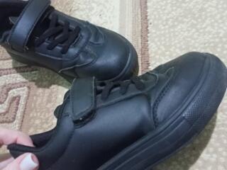 Продам обувь на мальчика