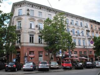 ТВ-3 Продам фасадное помещение под бизнес в исторической части города.