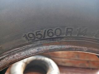 Продам 2 колеса бу на 14 в хорошем состоянии