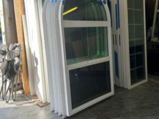 Пластиковые окна и остекление балконов