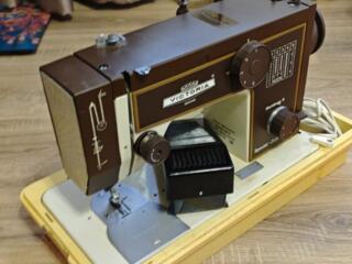 Швейная машинка Victoria