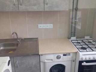 1 комнатная квартира после ремонта. Балка. Позади магазина "Диларс"