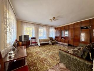 Продаж будинку в гарному житловому стані