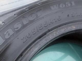 Продам резину на 16 2 шт