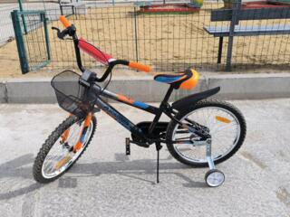 Детский велосипед Azimut Stitch 19" б/у в идеальном состоянии.