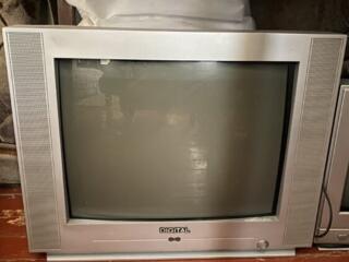 Продам телевизор