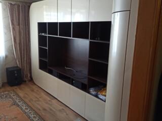 Сдаётся 2 комнатная квартира