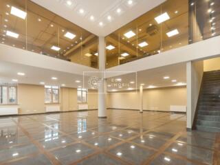 Se oferă spre chirie oficiu în sectorul Centru, pe str. București. ...