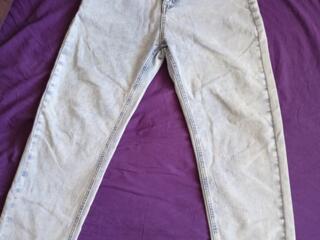 Продам джинсы Zara