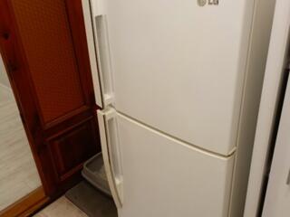 Холодильник LG