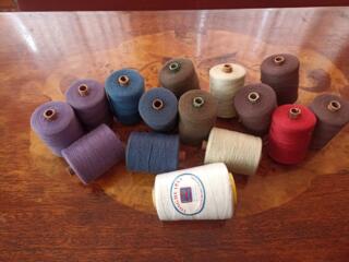 Продаются нитки
