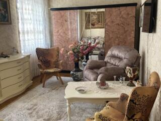 Продам эксклюзивную стильную 3-комнатную квартиру в центре Одессы