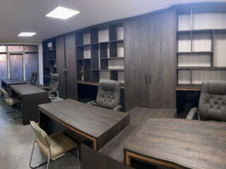 Se dă în chirie două încăperi pentru oficiu