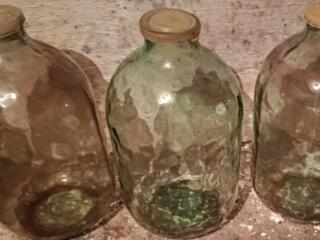 Продам 10 лит. бутыли