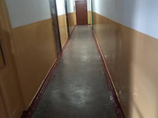 2 комнатная Кировский баня 2/4 не угловая. Нужен ремонт