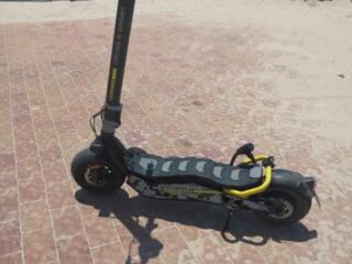 Продам самокат.