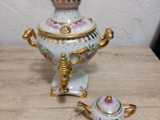 Продам самовар фарфоровая сувенирный цена 1500 рублей