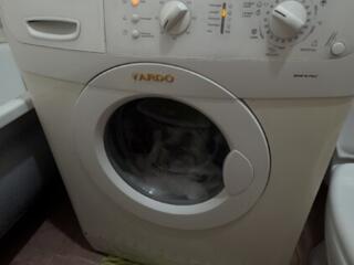 Продам рабочую стиральную машинку
