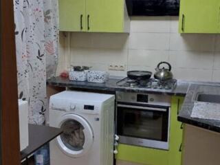 Продам 2хкомнатную квартиру рядом с Аркадией и парком Победы