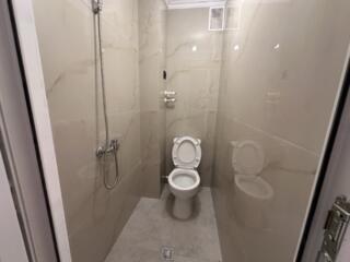 Срочно! Петру Заднипру 4/2 центр Чекан.