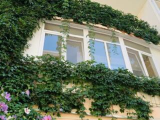 Продам 2 комнатную квартиру с видом на море в коттедже