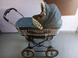 Продаю коляски