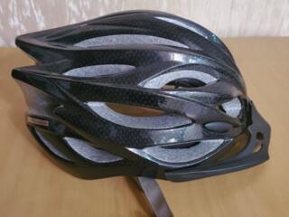 Одежда и шлемы для спорта