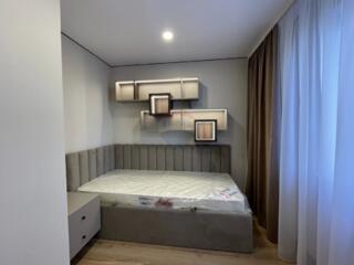 Apartament cu 2 camere plus living, sector Botanica