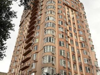 Продаётся двухкомнатная квартира в ЖК «Фонтан», расположенная на 2-м .