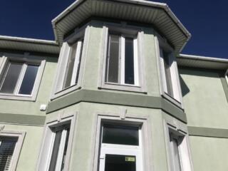 К продаже предлагается основательный дом,построенный для себя из ...