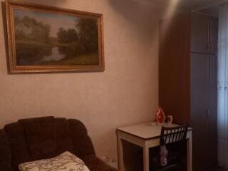 Сдаю комнату девушке - порядочной, работающей, в 2-комнатной квартире на