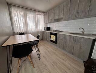 КЛАССНАЯ квартира Черемушки вид на Парк Горького