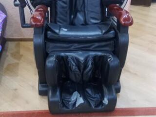 Продается массажное кресло. 4 вида функций массажа.