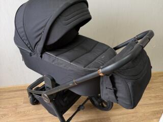 Продам коляску Carrello Epica 3 в 1!