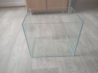 Продам аквариум не дорого.