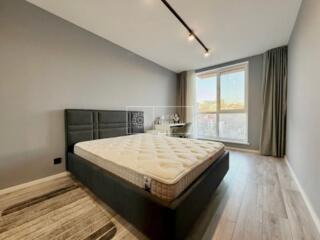 Va propunem spre chirie apartament cu două camere amplasat în sect. ..