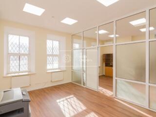 Spre chirie oficiu în sectorul Centru, str. Alecsandri. Facilități: ..