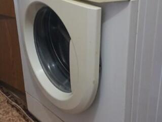 Продам стиральную машину lg бу