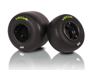 Vega Green Label XH4 CIK новые слик шины для картинга