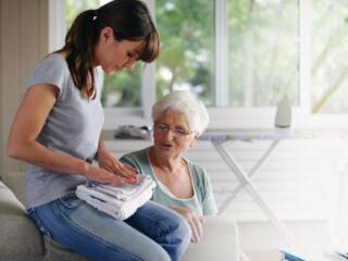 Требуется сиделка