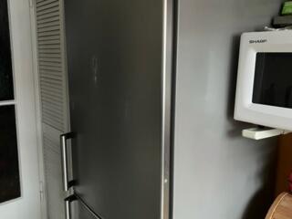 Продам ХОЛОДИЛЬНИК SIEMENS 170х60х60 из Германии